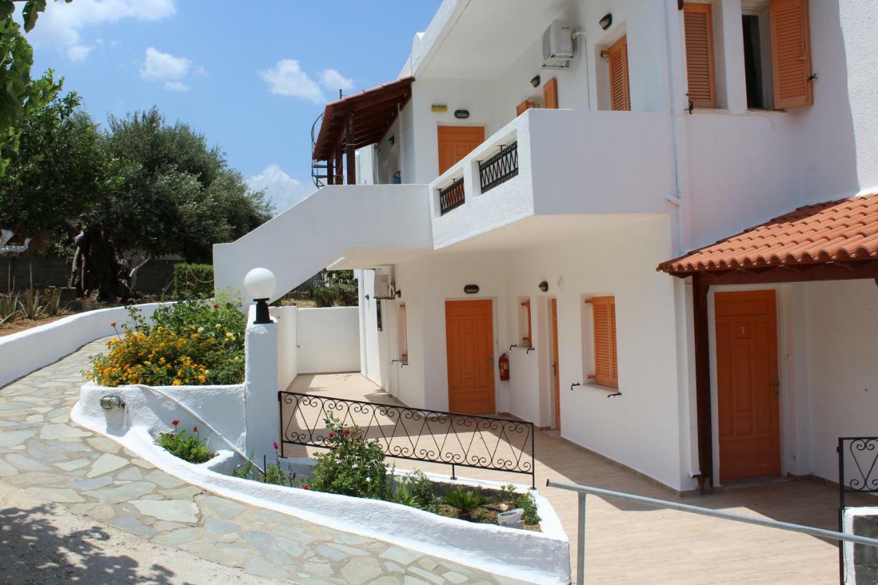 Villa Angela Истро Экстерьер фото